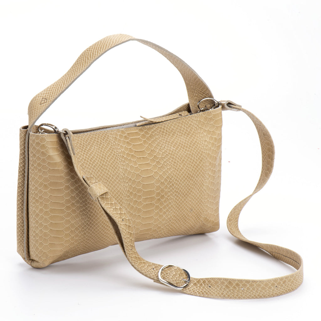 Venus bag sand leather with textured finish