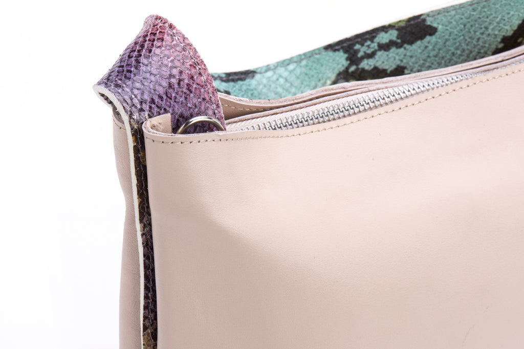 Venus bag blush leather with multicolor handles