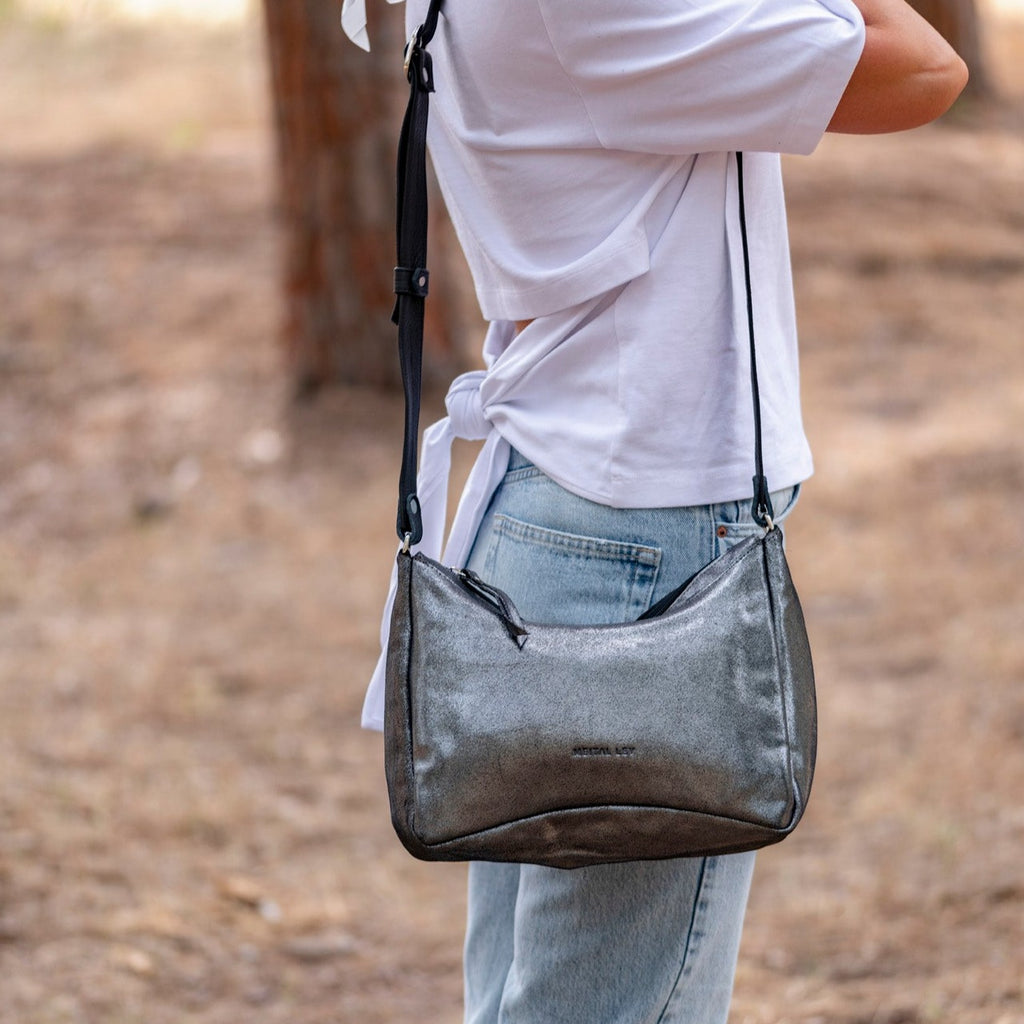 Luna Bag shine leather