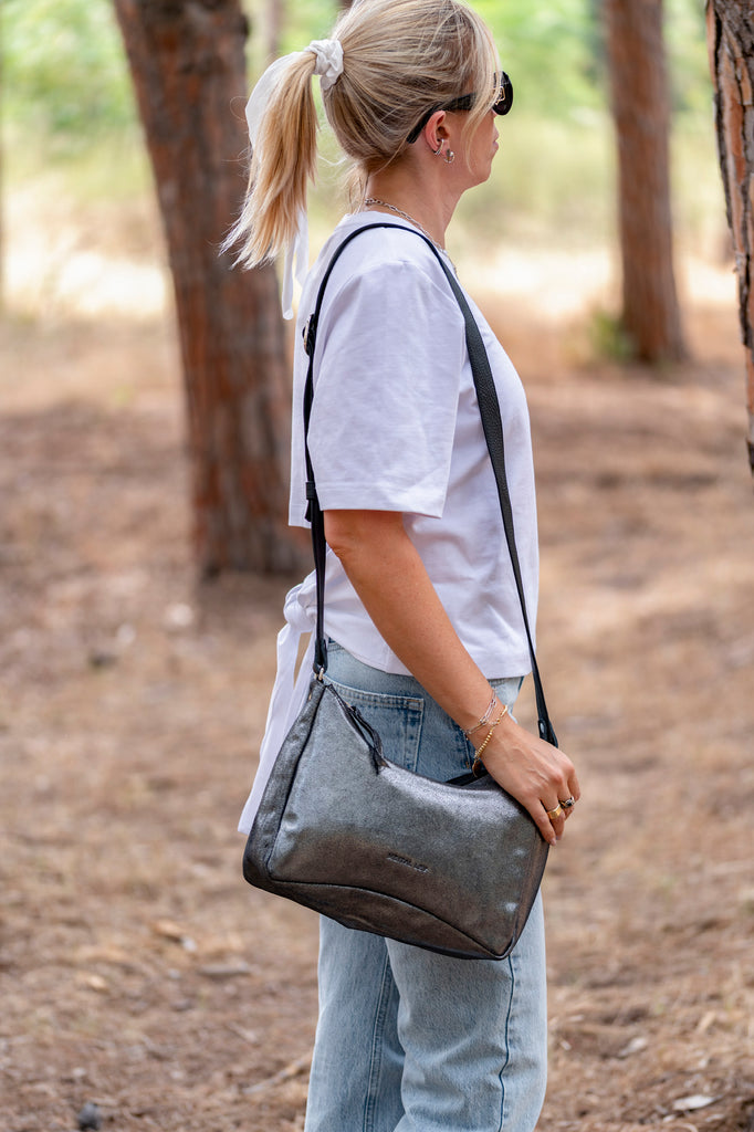 Luna Bag shine leather