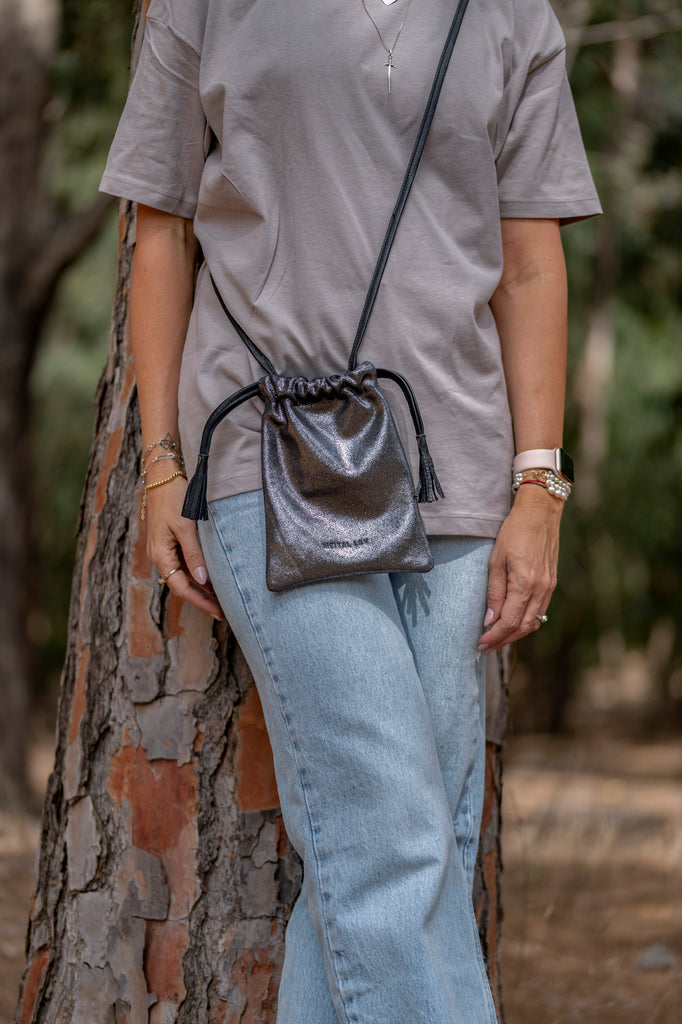 Phone bag shine leather