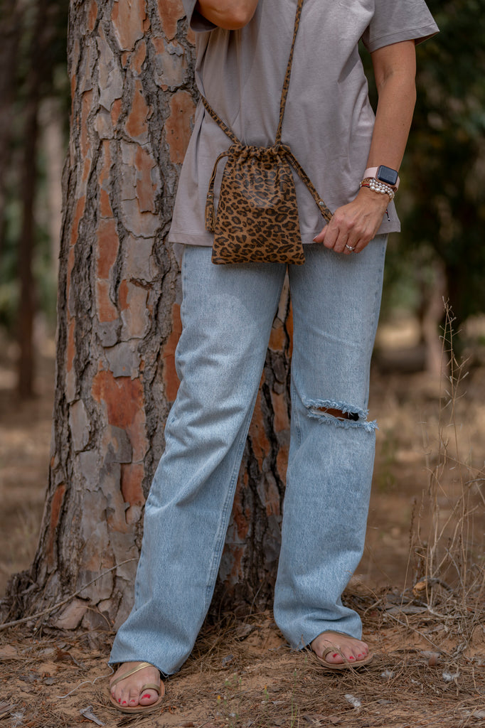 Phone bag leopard leather