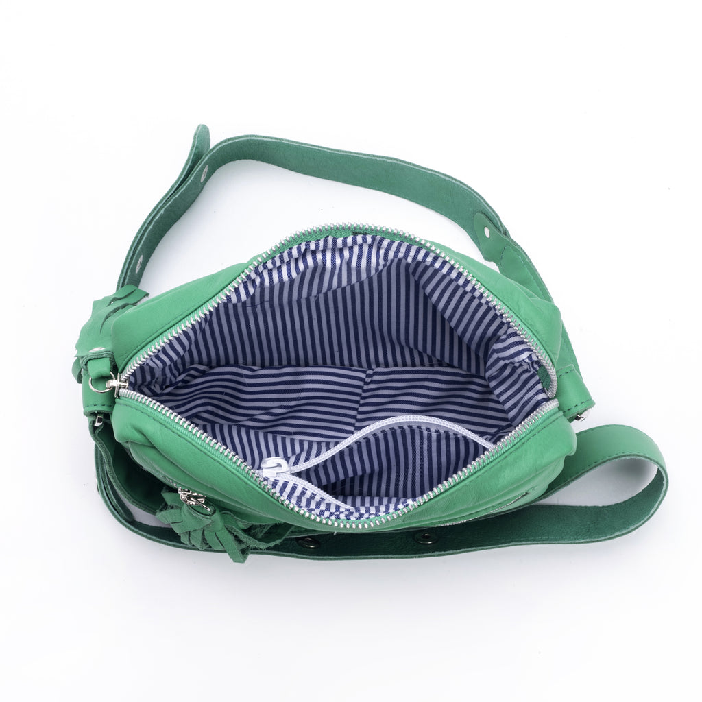 Small Box Clutch green leather