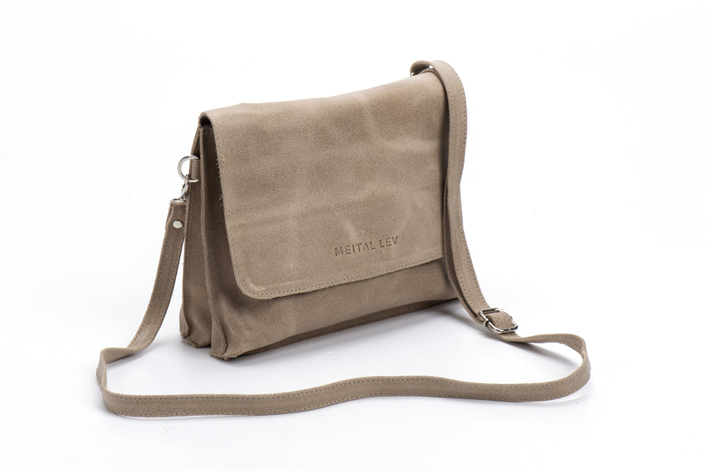 New double clutch bag sand leather