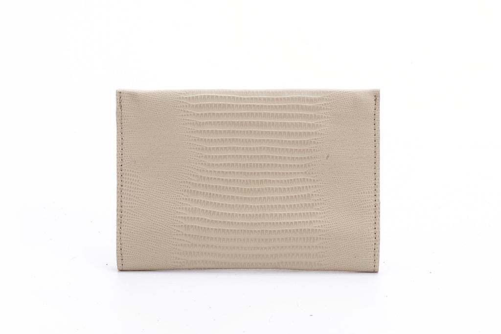 Classic wallet cream leather