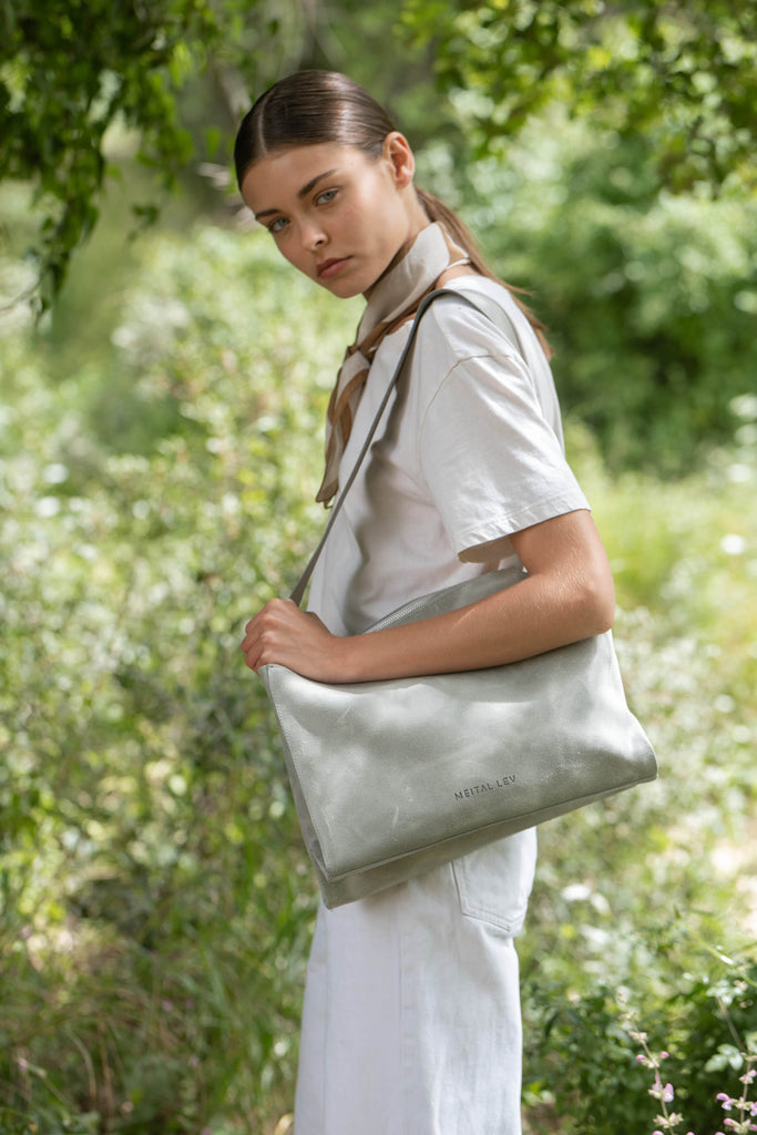 MIMI Large shoulder bag Grey Leather