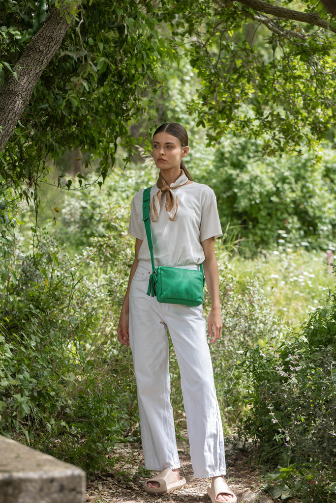 Small Box Clutch green leather